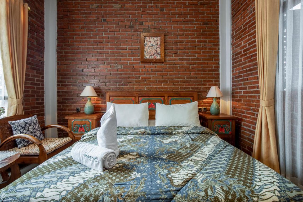 Sekararum Butik Syariah Guesthouse Бандунг Екстериор снимка
