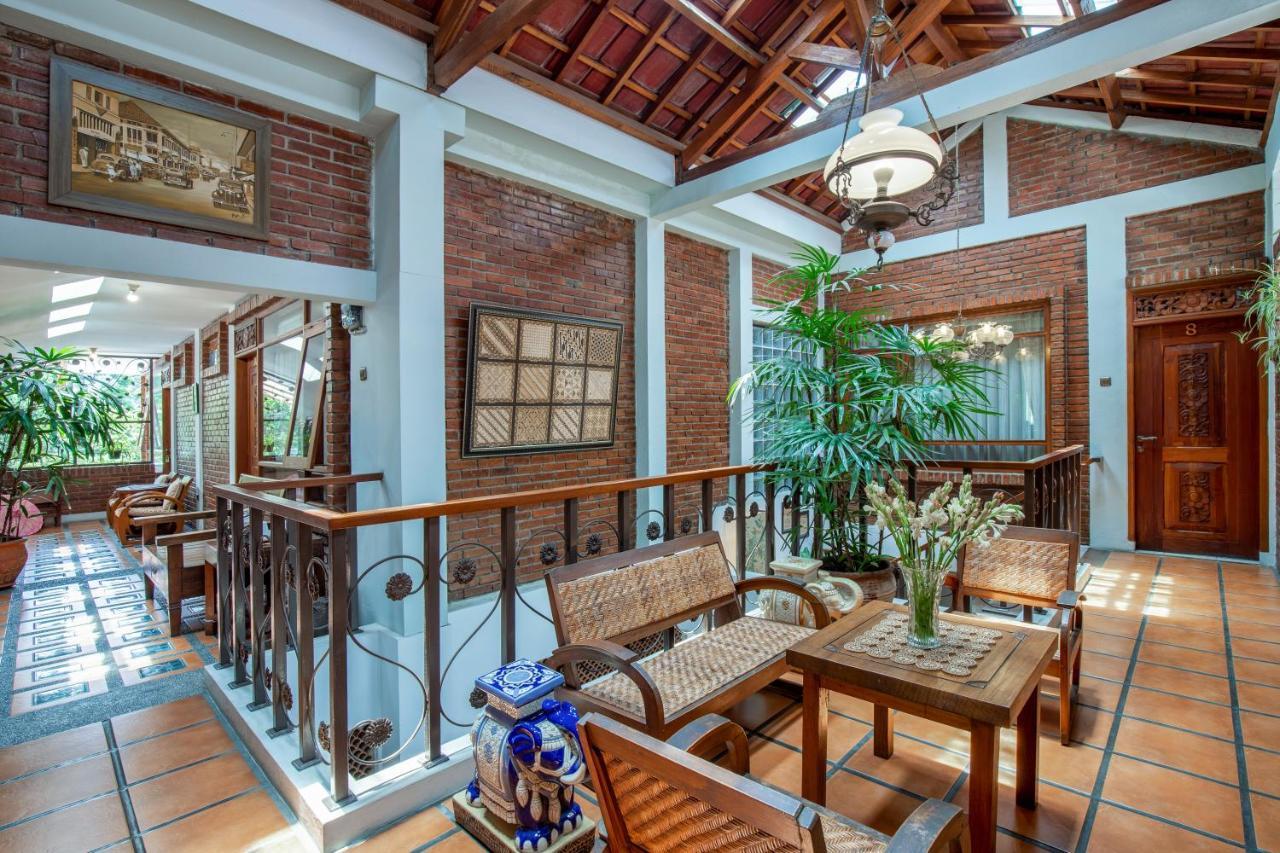 Sekararum Butik Syariah Guesthouse Бандунг Екстериор снимка