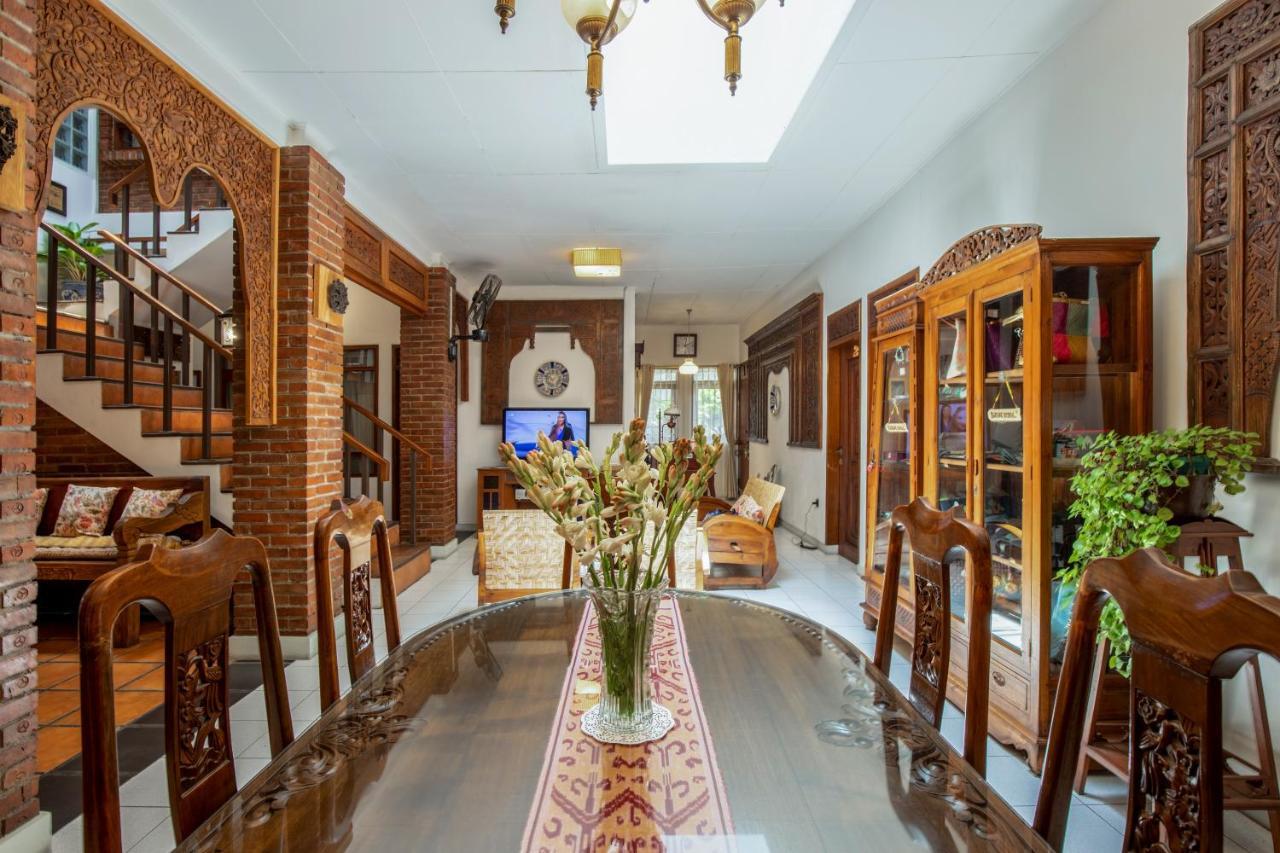 Sekararum Butik Syariah Guesthouse Бандунг Екстериор снимка