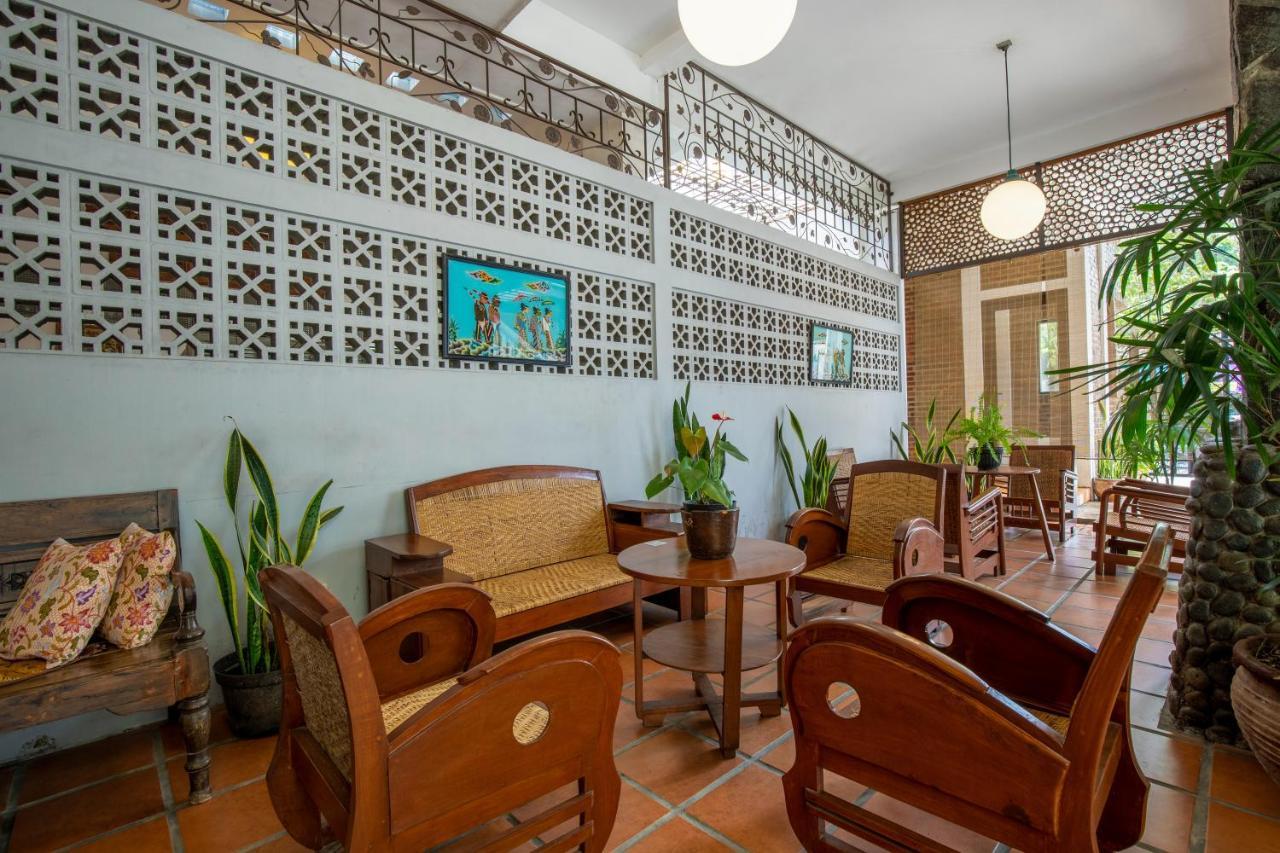 Sekararum Butik Syariah Guesthouse Бандунг Екстериор снимка