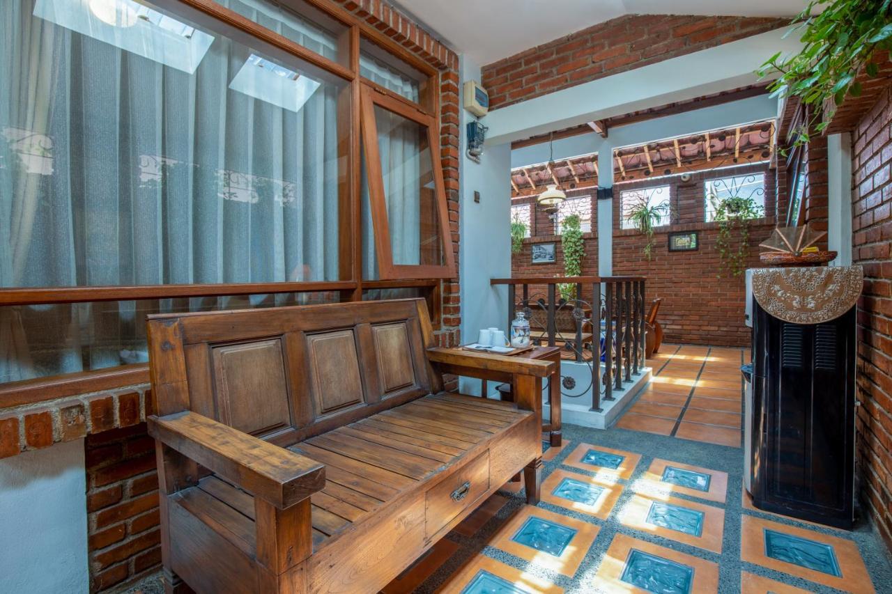 Sekararum Butik Syariah Guesthouse Бандунг Екстериор снимка