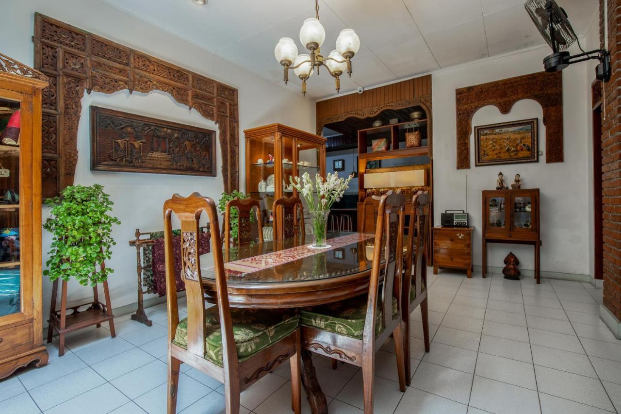 Sekararum Butik Syariah Guesthouse Бандунг Екстериор снимка