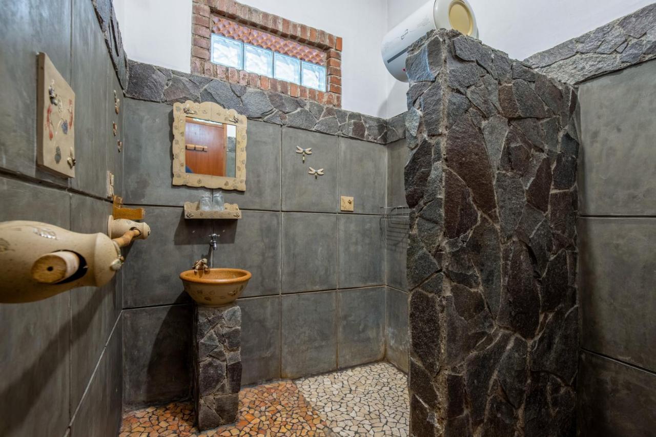 Sekararum Butik Syariah Guesthouse Бандунг Екстериор снимка