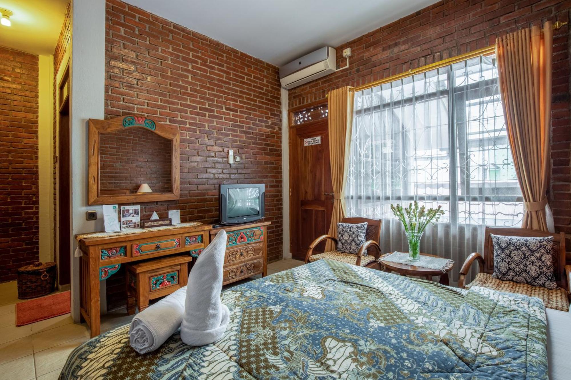 Sekararum Butik Syariah Guesthouse Бандунг Екстериор снимка